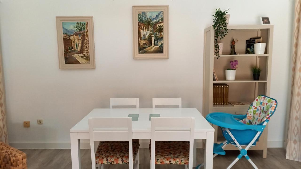 Casa Pitaya, acogedora, con piscina, fibra óptica La Oliva Exterior foto